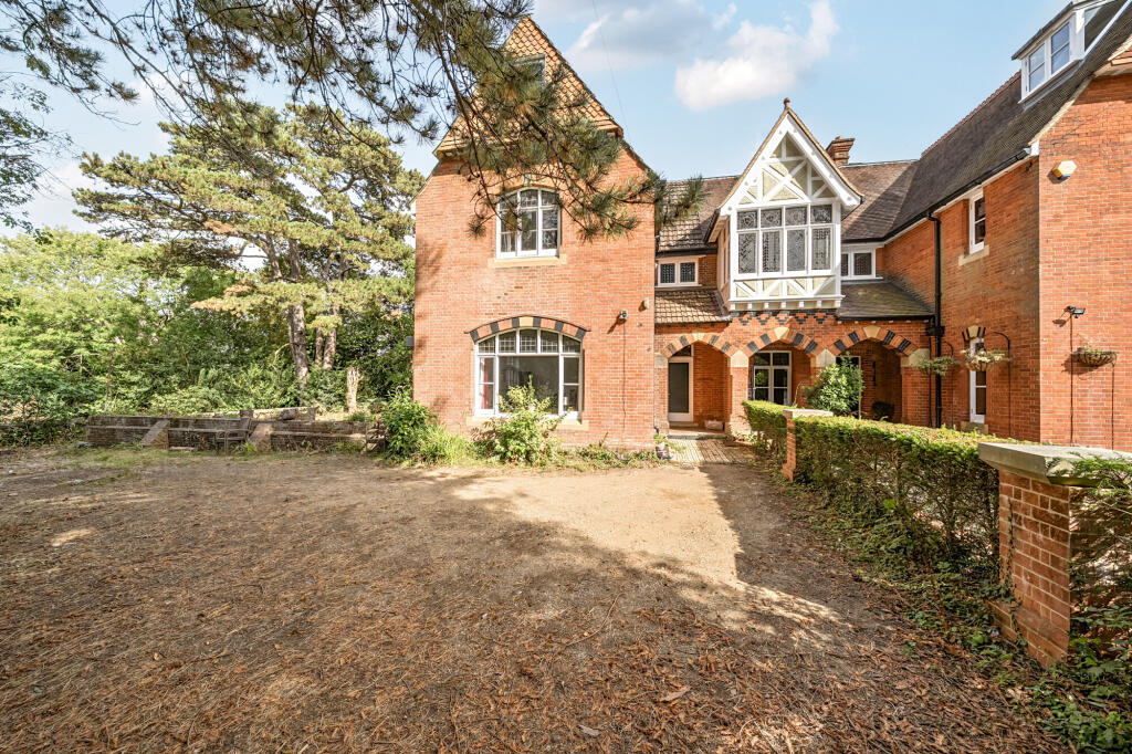 Main image of property: The Drive, Tonbridge, TN9