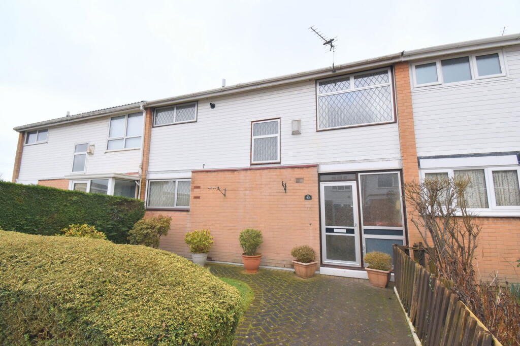 Main image of property: 43 Arden, Widnes, WA8 4XN