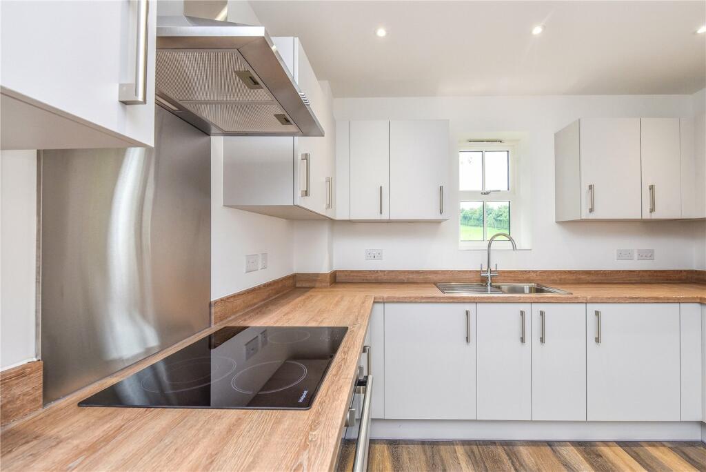Apartment in East Hampshire, East Meon - More