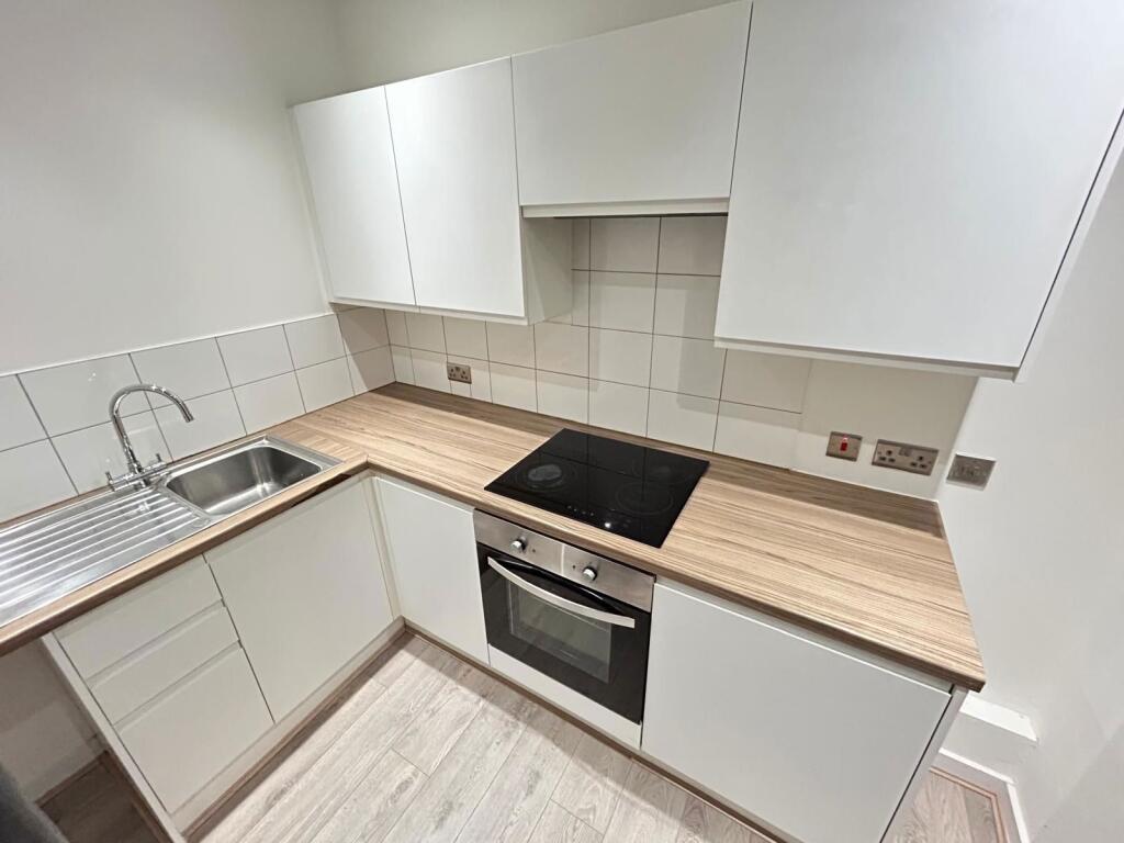 Additional image 7 of Cape Street, Bradford, West Yorkshire, BD1 4QG