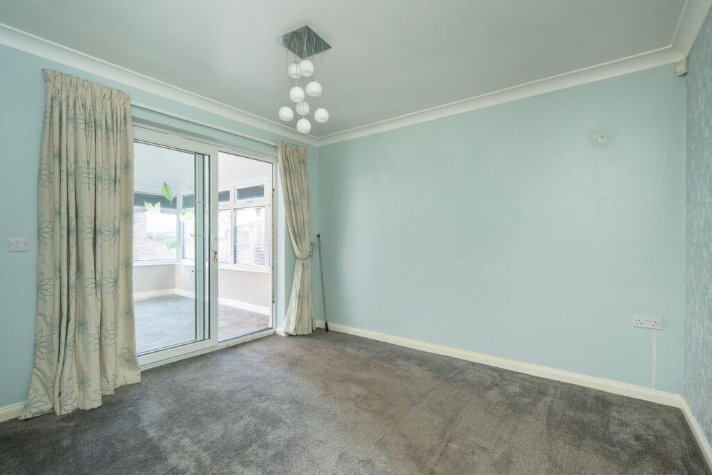 House in Peterborough - View 5