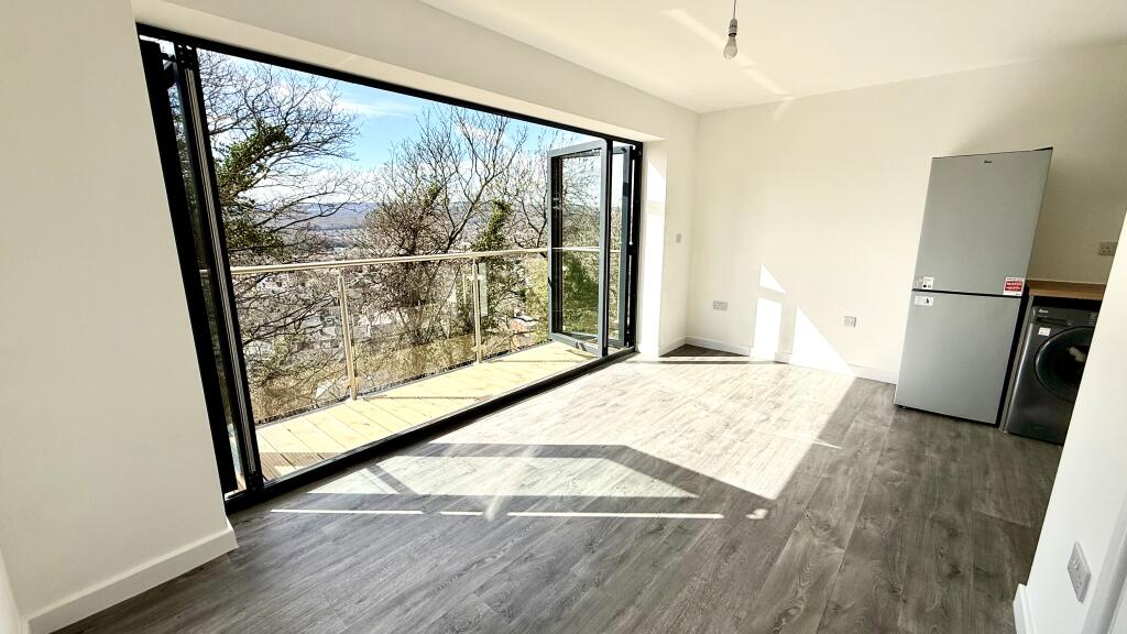 Main image of property: Derbyshire Lane, Scarsdale Heights, Woodseats, S8