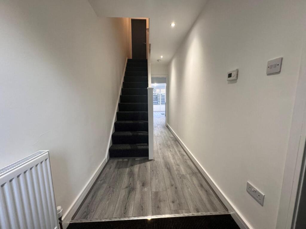 Additional image 7 of Primrose Bank, Bingley