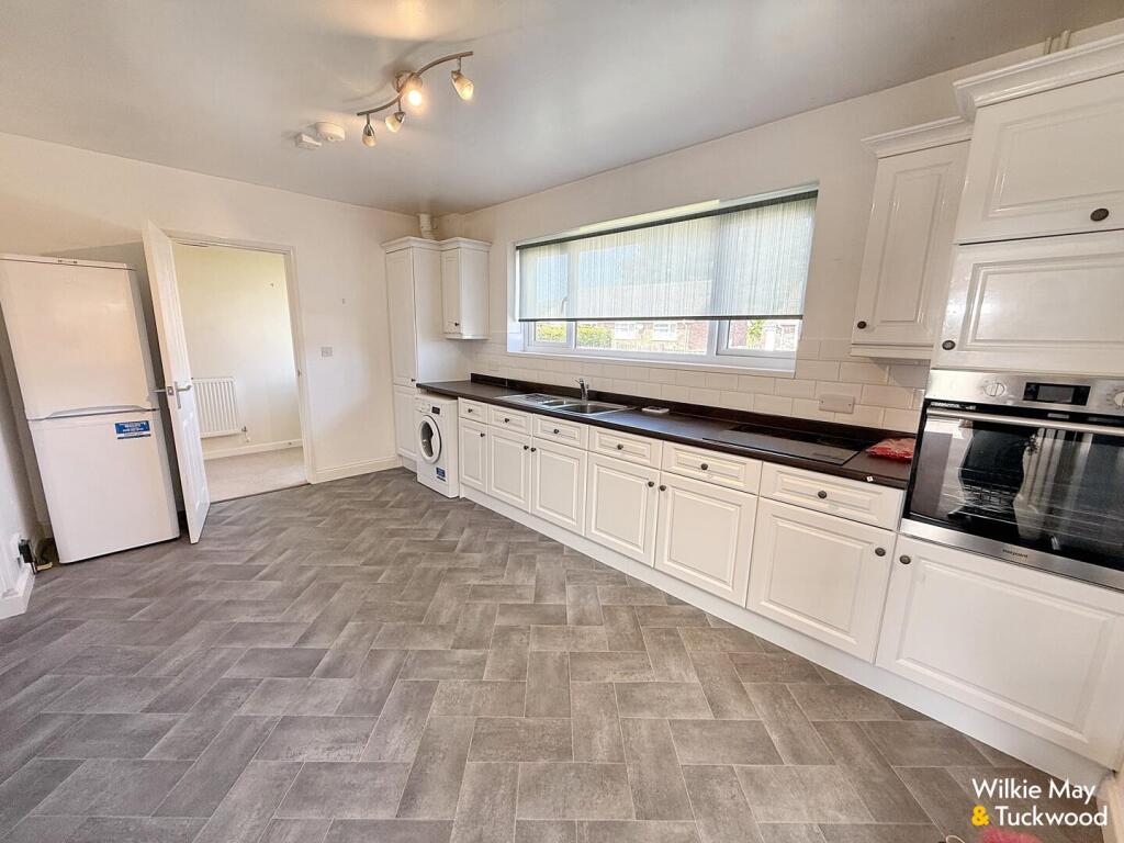 Orchard Way, Williton, Taunton photo 2