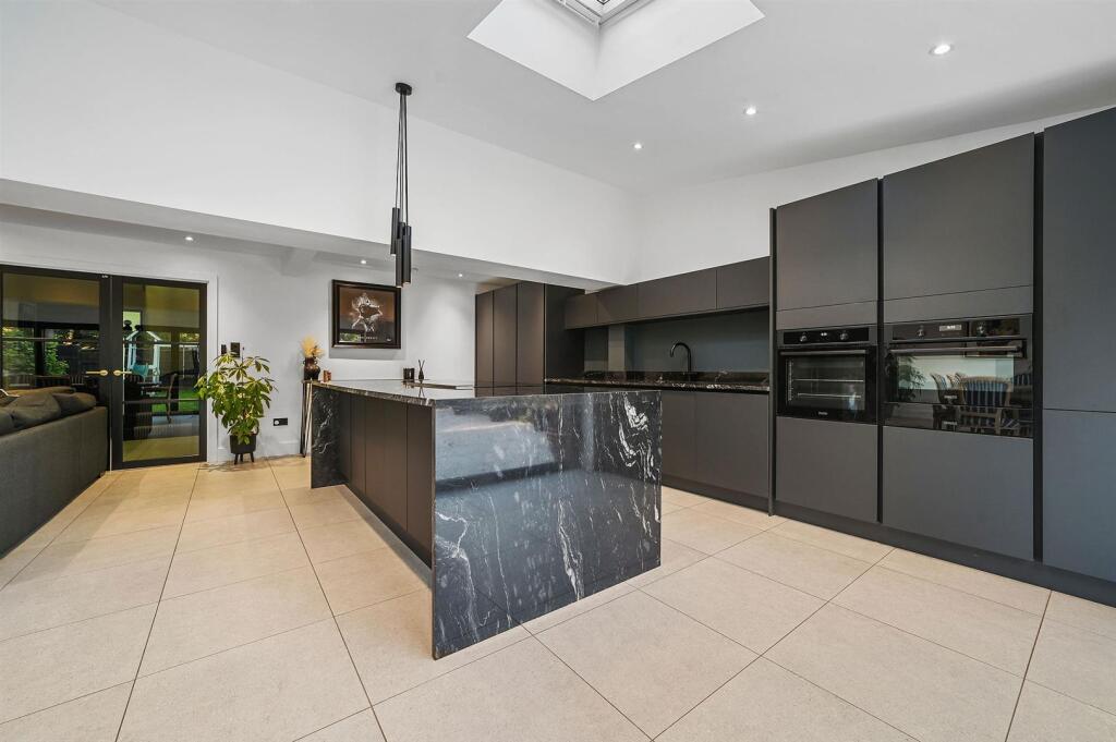 Main image of property: Western Road, Billericay