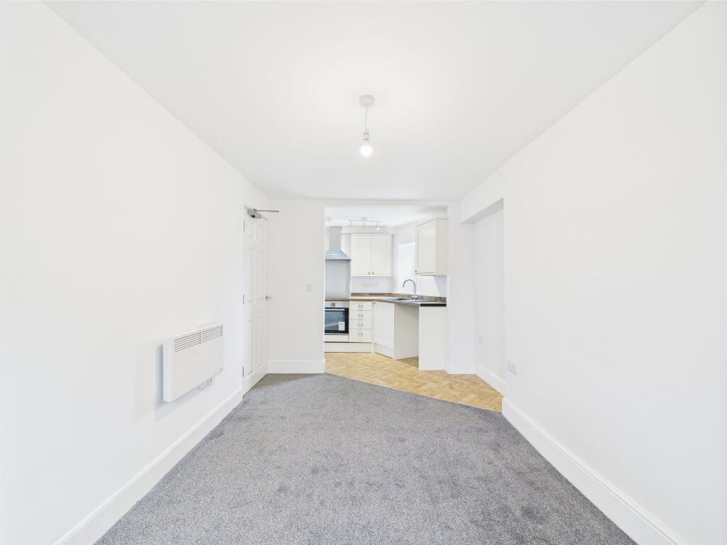 Brecon Road, Abergavenny, NP7 photo 3