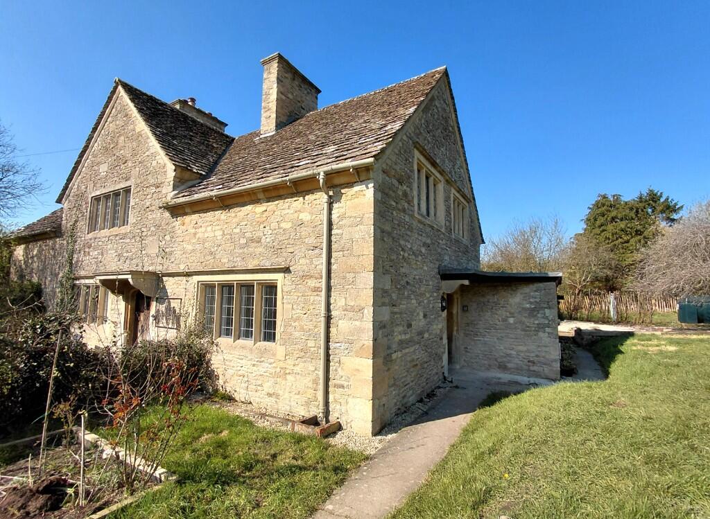 Main image of property: Buscot