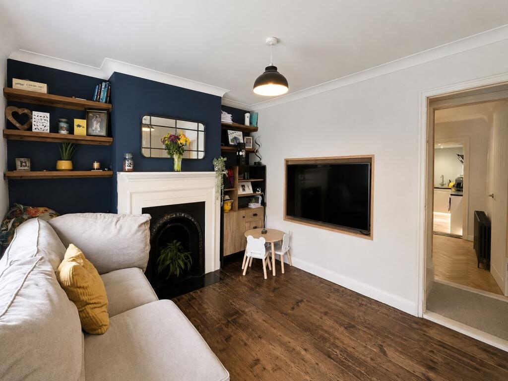House in Rochester - View 2