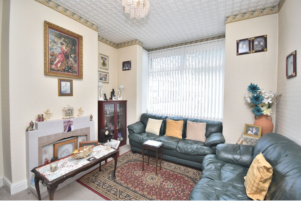 House in Northampton - View 3