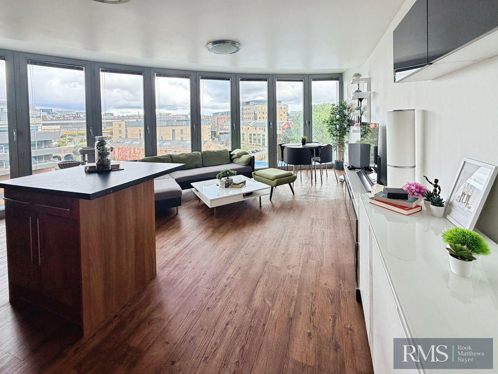 Apartment in Newcastle upon Tyne, Grainger Town - View 4