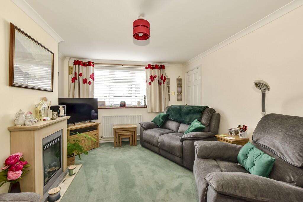 House in Watford - View 3