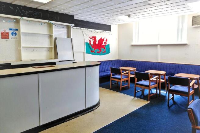 Abercarn Constitutional Club, Station Yd, Bridge Street, Abercarn, Newport, NP11 4SE