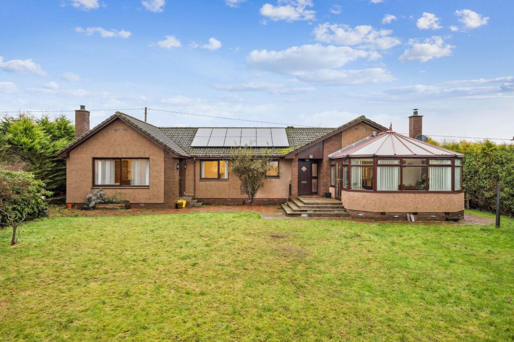 Main image of property: Errol, Middlebank Farm, PH2