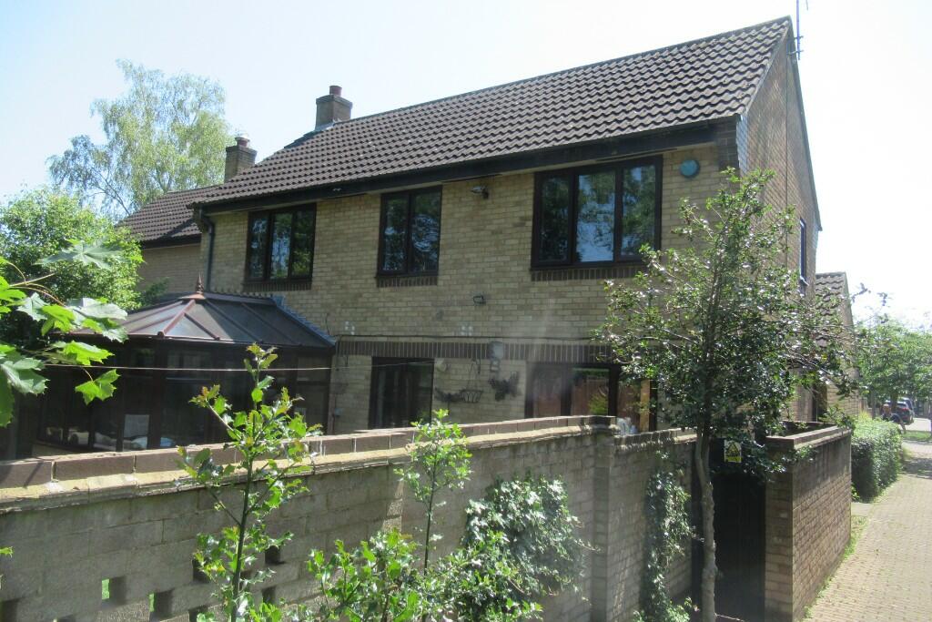 Ibstone Avenue, BRADWELL COMMON, Milton Keynes, MK13 photo 3