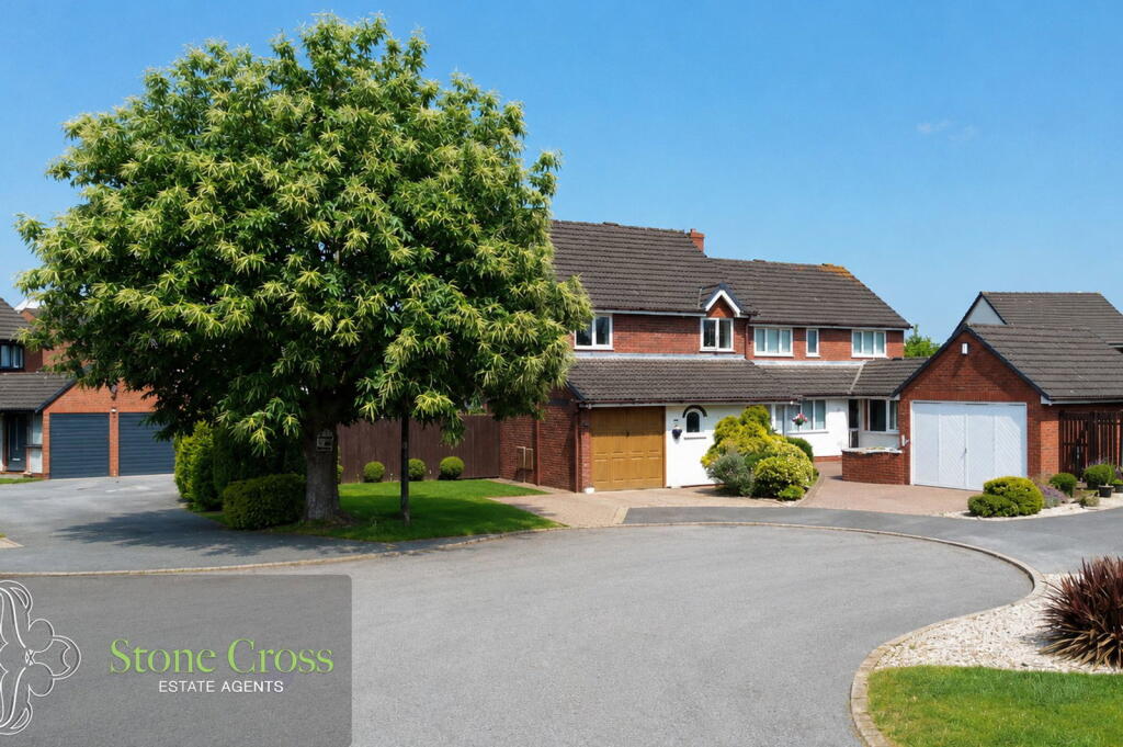 Main image of property: Parkdale, Astley M29 7DR