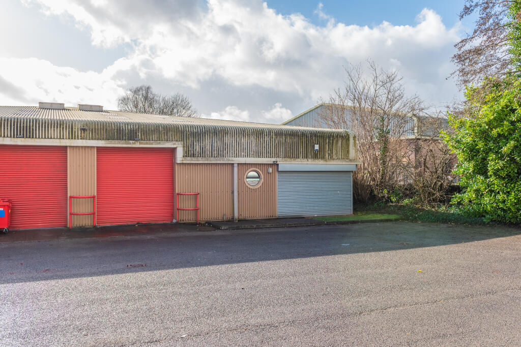 Unit 3 Hill St, Cwmbran PRINT-6.jpg