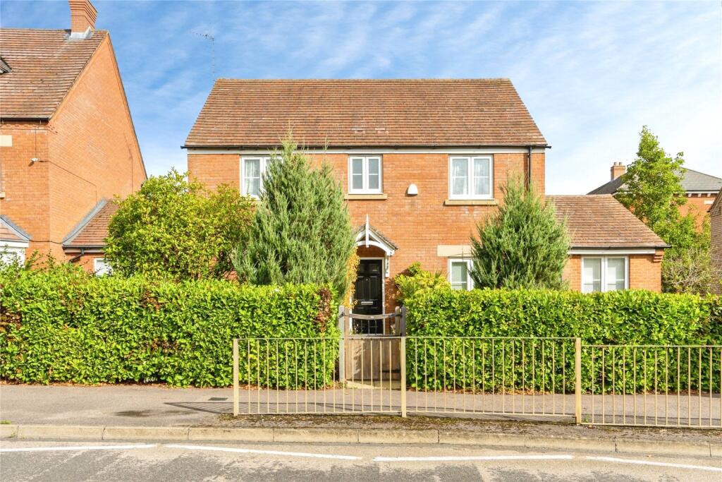 Main image of property: Kestrel Way, Leighton Buzzard, Bedfordshire, LU7