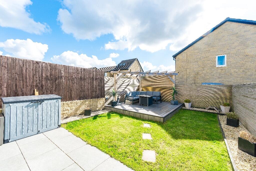 Colvin Way, Burnley photo 4
