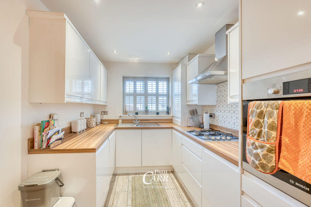 House in South Staffordshire, Penkridge - More