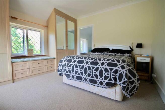 House in New Forest, New Milton - View 5