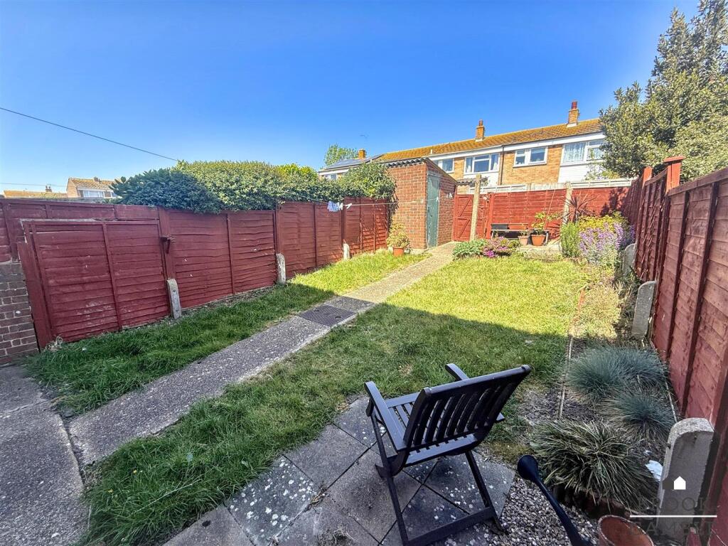 Biddenden Close, Eastbourne photo 4