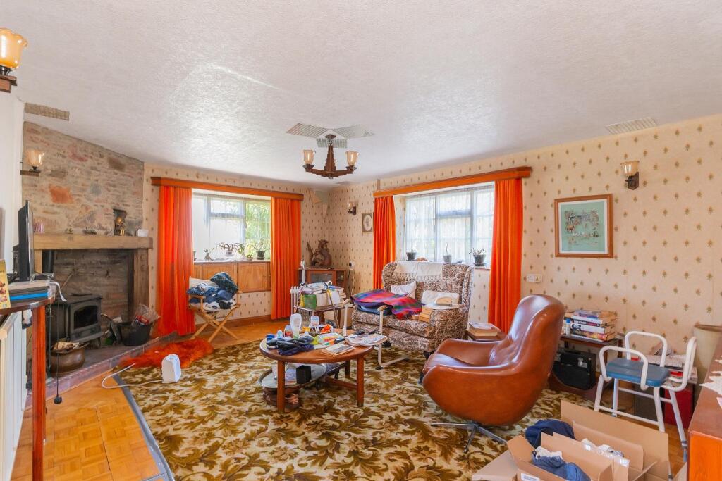 Main image of property: Hicks Gate, Keynsham