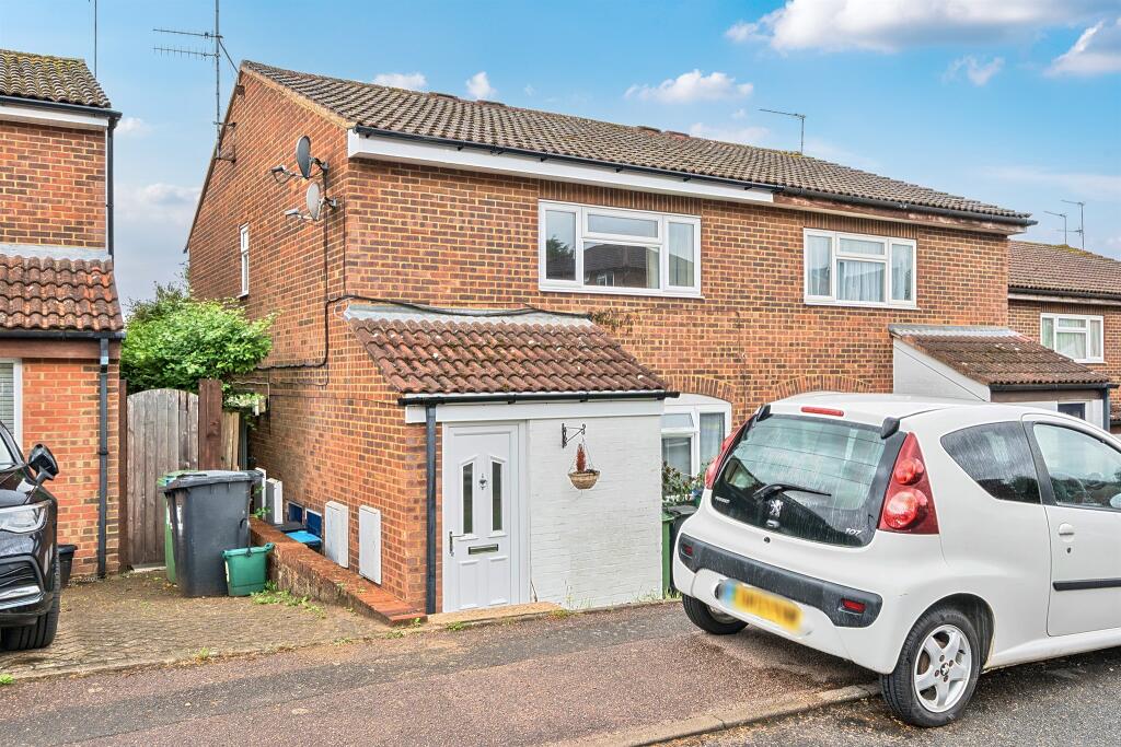 Main image of property: Montgomerie Close, Berkhamsted