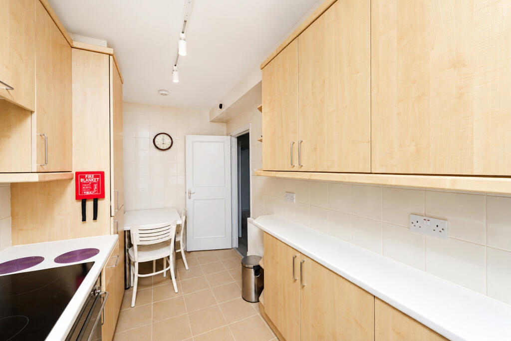 Apartment in London, Swiss Cottage, South Hampstead - More