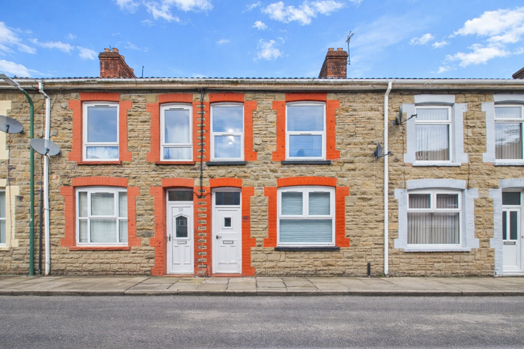 Main image of property: Caefelin Street, NP13