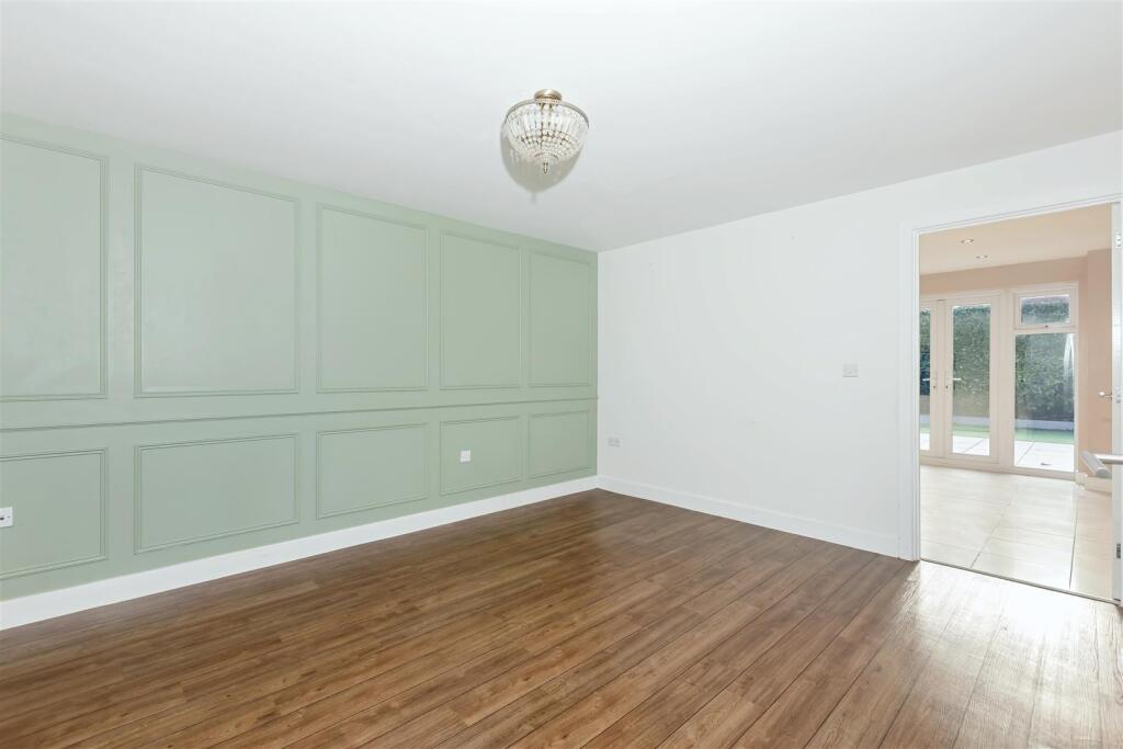 House in Worthing, Goring-by-Sea - View 4