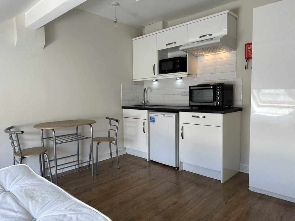 East Parade, Harrogate, North Yorkshire, HG1 photo 3