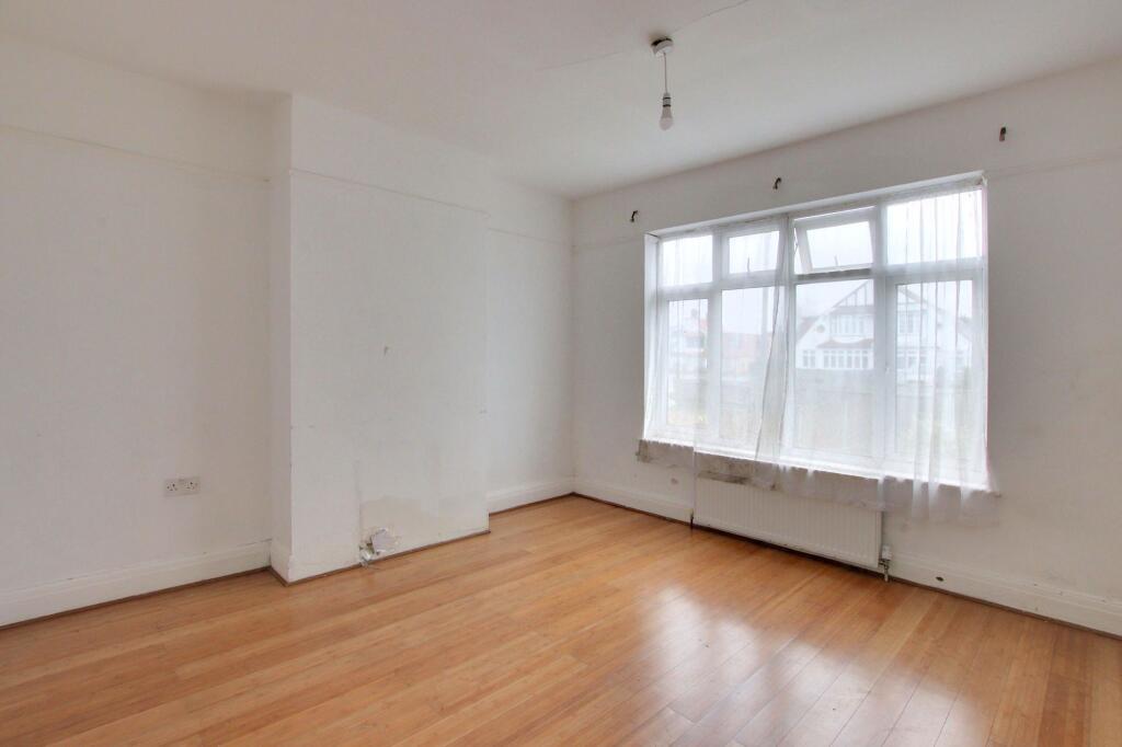 House in London - View 5