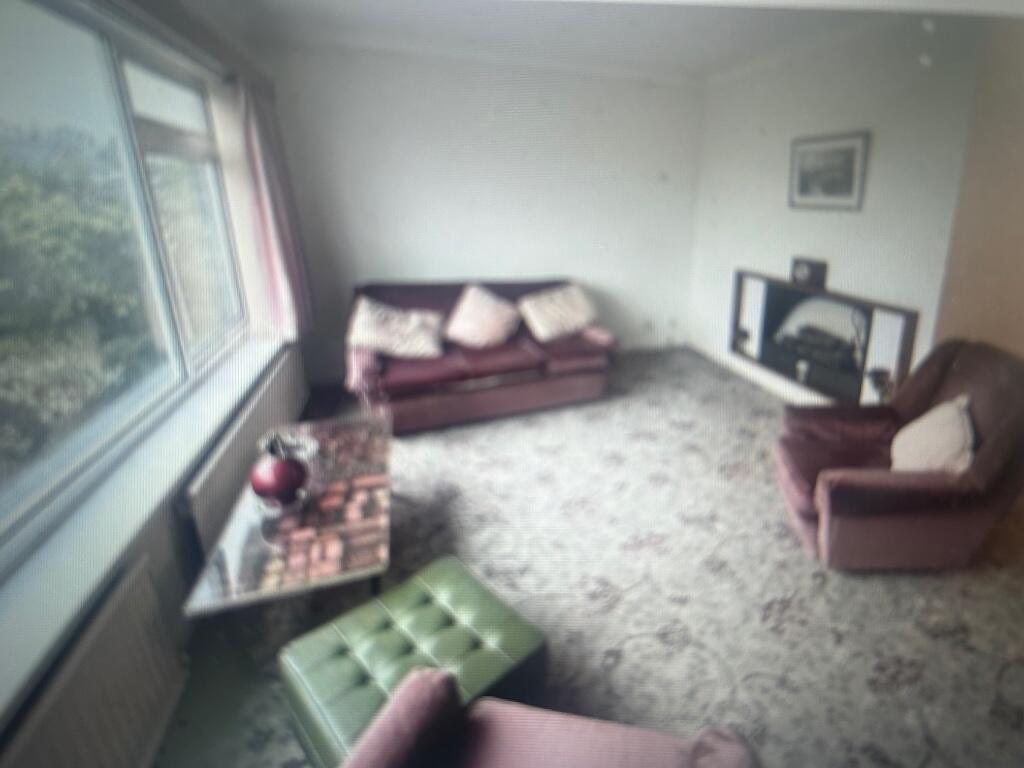 Conery Gardens, NG13 photo 4