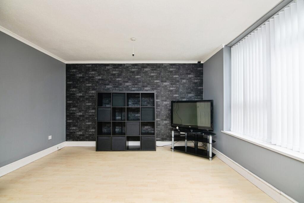 Middle Leasow, Quinton, Birmingham, West Midlands, B32 - View 4