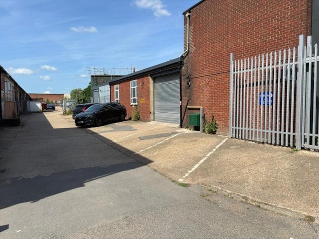 Additional image 5 of Unit 25, Travellers Lane, Hatfield, AL9 7HF