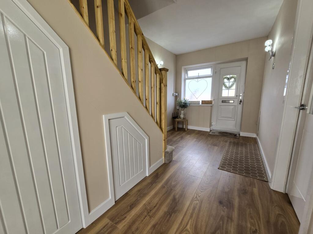 Apartment in Sutton Coldfield, Streetly - View 2