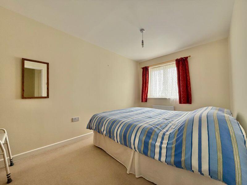 Plantation Way, Torquay photo 4