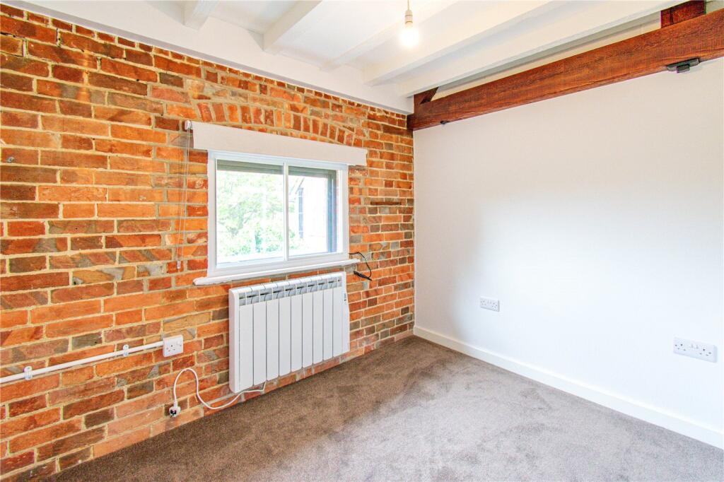 Apartment in Swindon, Great Bedwyn - View 5