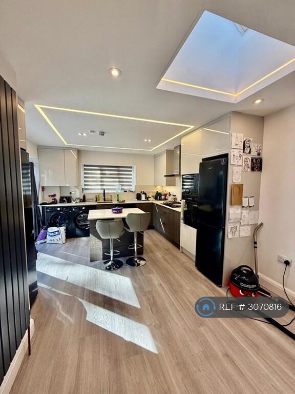 Main image of property: St Peters Road, Reading, RG6