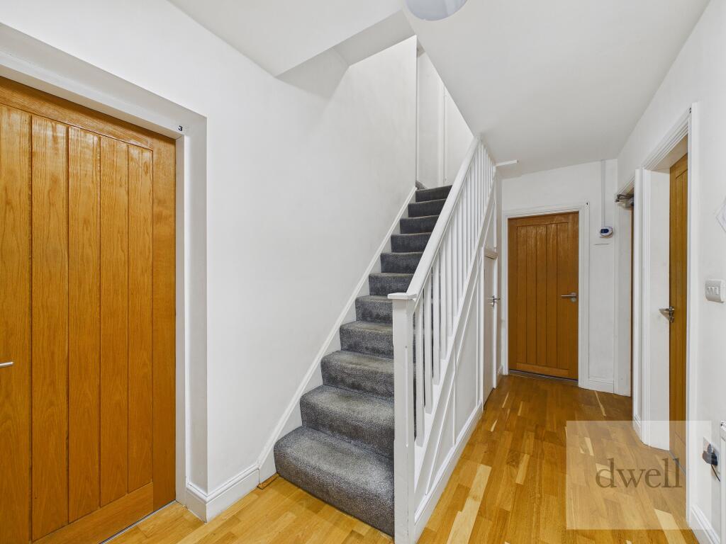 House in Leeds - View 4