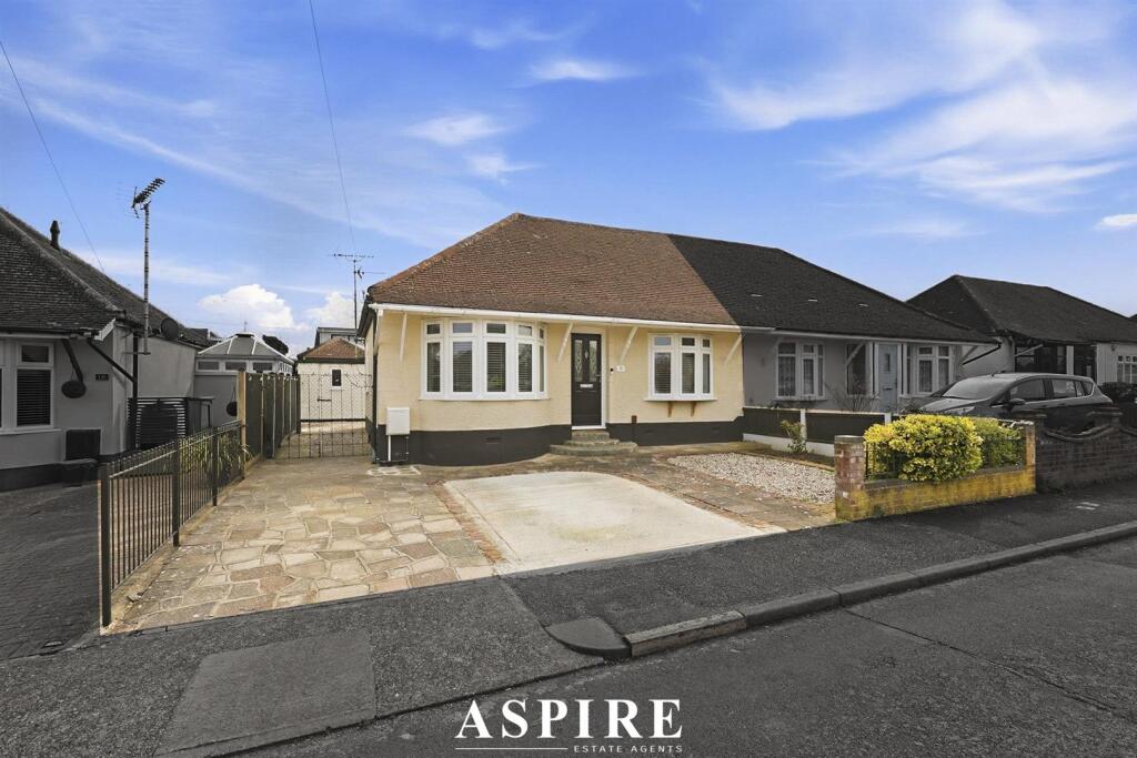 Main image of property: Northern Avenue, Benfleet