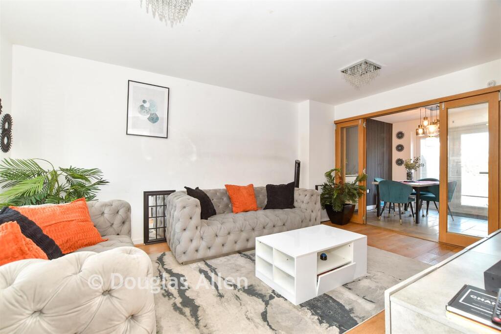 House in Chelmsford - View 4
