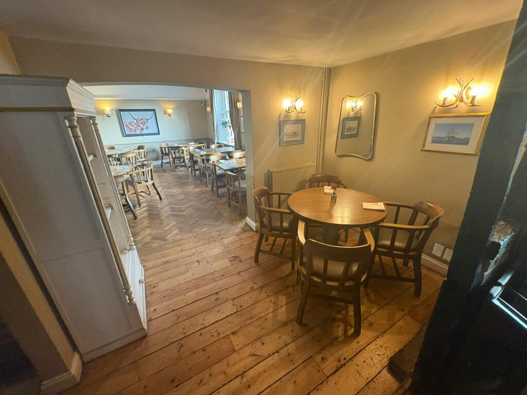 Restuarant 2.JPEG