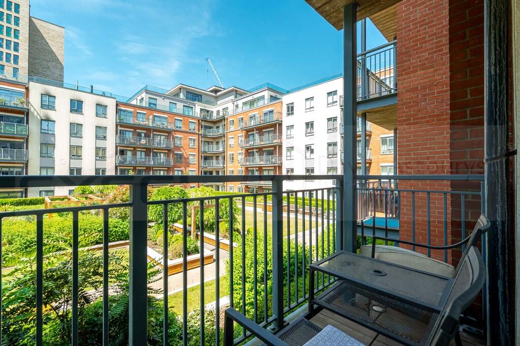 Apartment in London - View 4