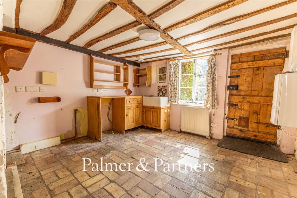 House in East Suffolk, Framlingham - More