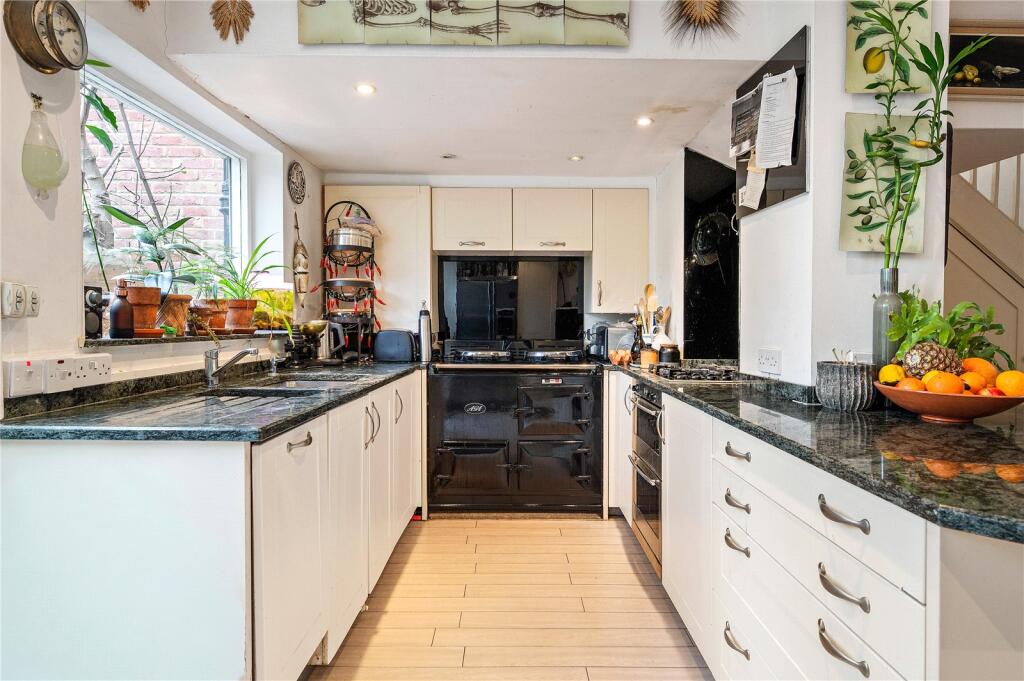 House in London - More