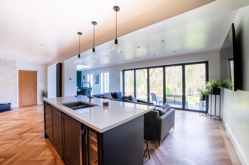 House in St Helens, Liverpool City Region - View 3