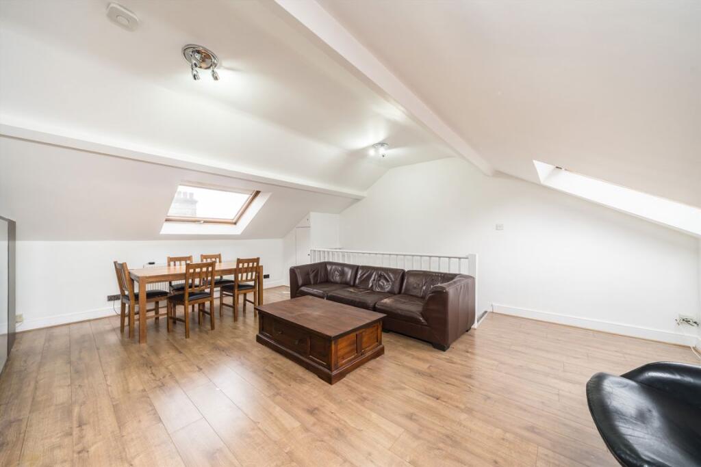 Main image of property: Stonhouse Street, Clapham