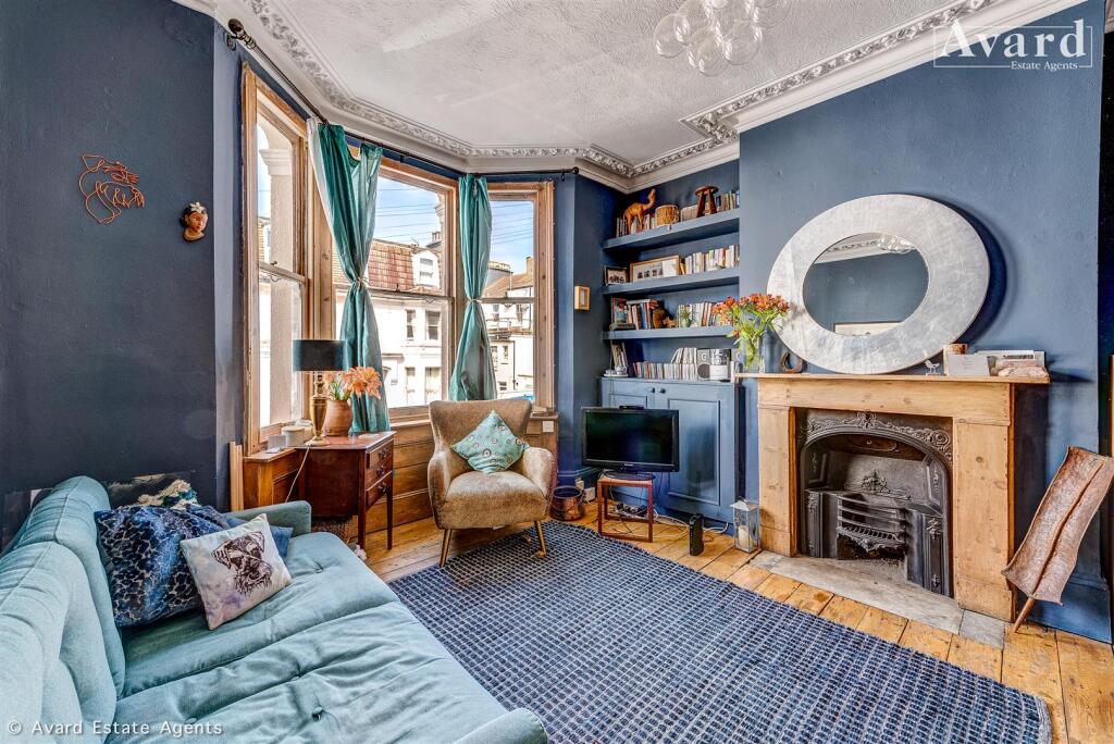 Apartment in Brighton - View 3