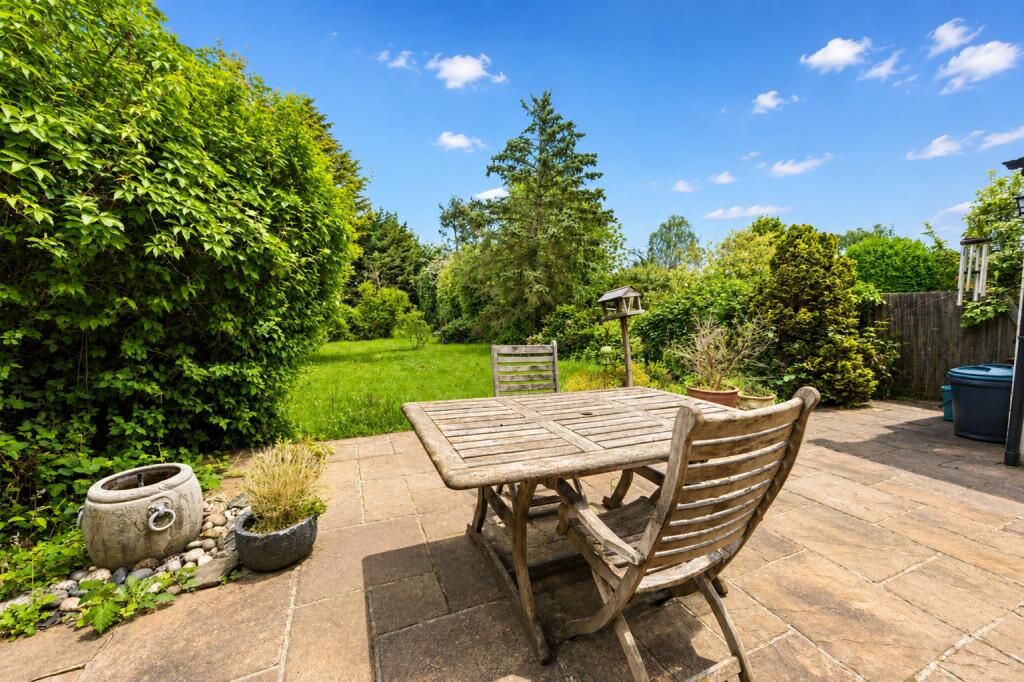 Marshalswick Lane, St. Albans, Hertfordshire, AL1 photo 4